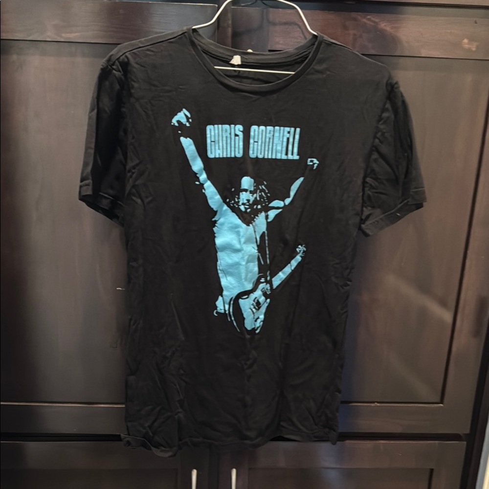 Chris Cornell T shirt large ( athletic fit)
